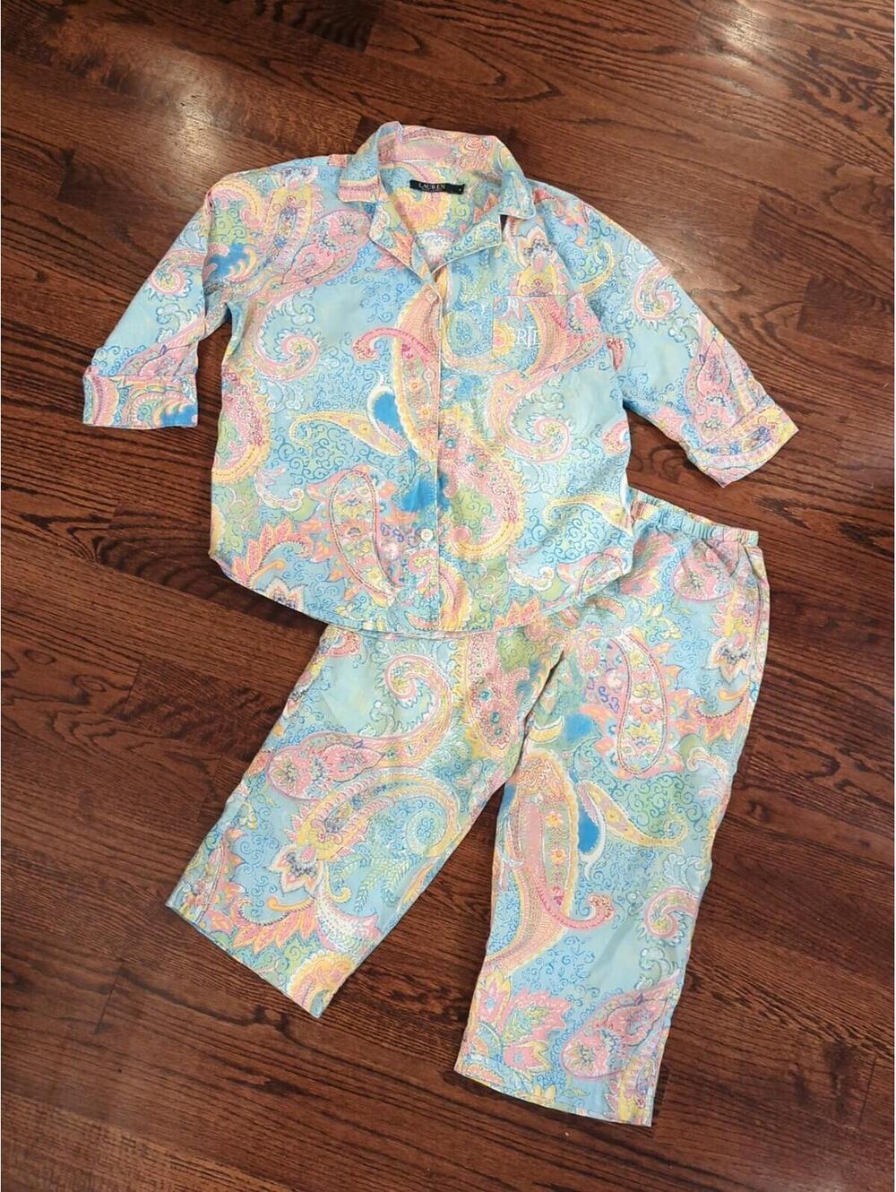 M Lauren Ralph Lauren Capri Pajama Set Blue Pink Paisley Pastel Capri 3/4 Sleeve
